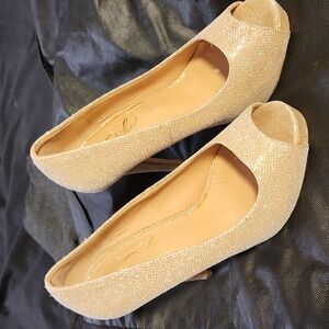 Gold tone Sparkle Bling Open Toe High Heel Platform Pumps